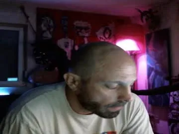 skinnyguywithbigd – webcam model profile photo Image 19