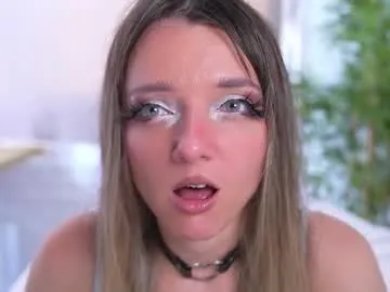 luckrose – webcam model profile photo Image 14