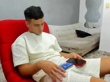 KamileLatinasexy – webcam model profile photo Image 17