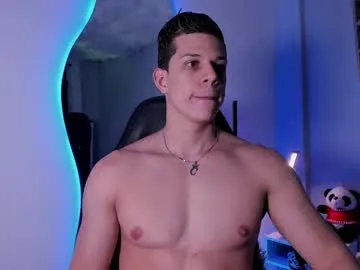 octavarium211 – webcam model profile photo Image 16