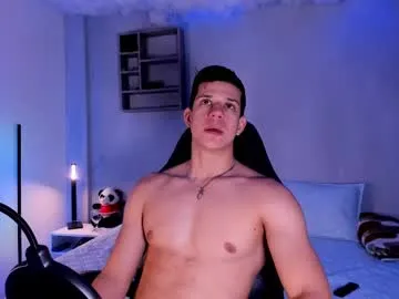 octavarium211 – webcam model profile photo Image 19