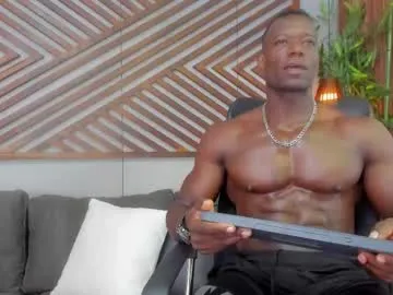 PinkyPai – webcam model profile photo Image 15