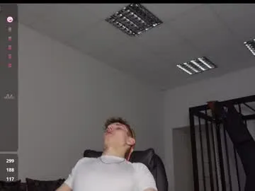 masters_sexx – webcam model profile photo Image 3