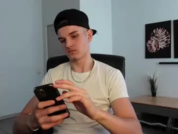 masters_sexx – webcam model profile photo Image 9