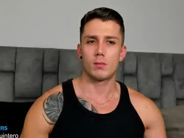 enjoythetrip – webcam model profile photo Image 17