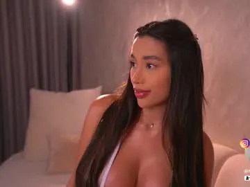 _MiaQueen_ – webcam model profile photo Image 18