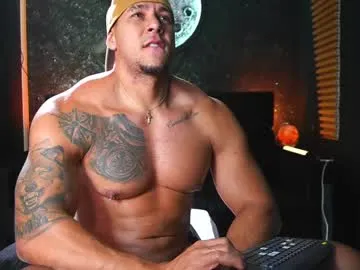 manussa69 – webcam model profile photo Image 4