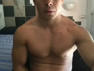 LaureMestler – webcam model profile photo Image 4