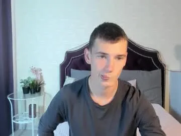 lucian_davi – webcam model profile photo Image 5