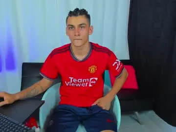 mason_rothwell – webcam model profile photo Image 13