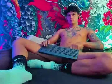 mason_rothwell – webcam model profile photo Image 10