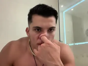 nik_sharp – webcam model profile photo Image 19