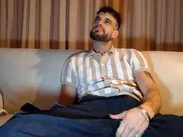 kpo10 – webcam model profile photo Image 8