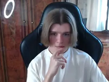 Maya-onelya – webcam model profile photo Image 8