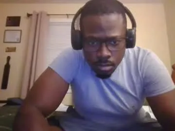 BlackPanther1 – webcam model profile photo Image 5