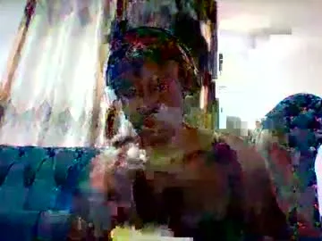 VanCandy – webcam model profile photo Image 9