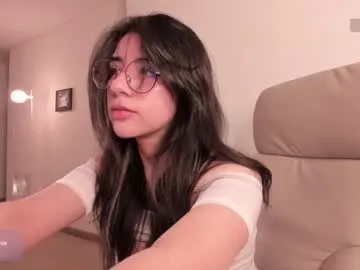 annadelrae444 – webcam model profile photo Image 4