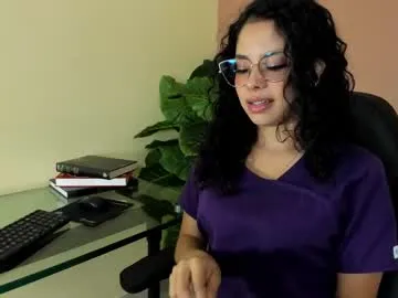 oofbabe__ – webcam model profile photo Image 7