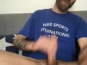 IORio2 – webcam model profile photo Image 11