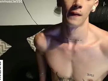 hunkwithglasses – webcam model profile photo Image 14