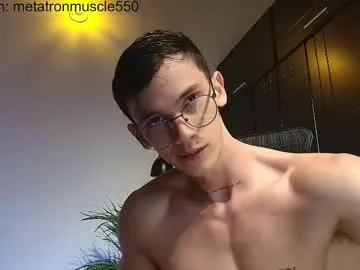 hunkwithglasses – webcam model profile photo Image 2