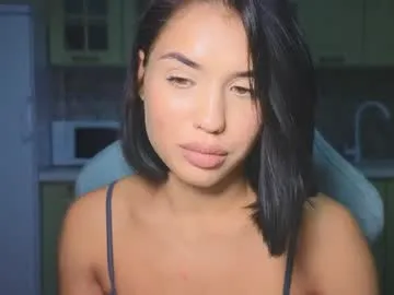 TianaFlower – webcam model profile photo Image 18