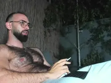 benningtons – webcam model profile photo Image 2