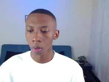 hunkwithglasses – webcam model profile photo Image 10