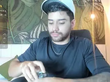 octavarium211 – webcam model profile photo Image 18