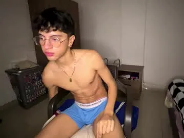 hunglikecrazyy – webcam model profile photo Image 3