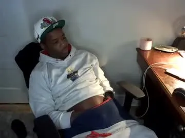 Lola_Hale – webcam model profile photo Image 2