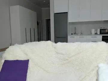 mila_stunning – webcam model profile photo Image 19