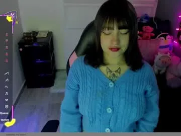 Prueberry – webcam model profile photo Image 6