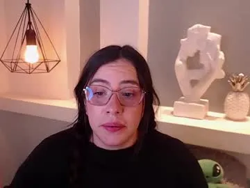 sigmasian – webcam model profile photo Image 5