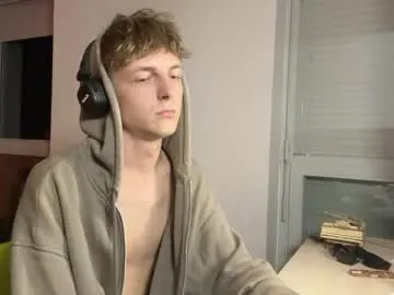 almightycnote – webcam model profile photo Image 17