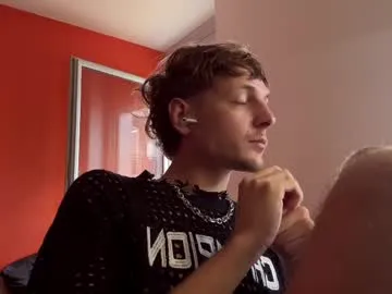 almightycnote – webcam model profile photo Image 9