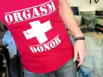 HoneyNSir – webcam model profile photo Image 13