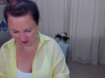 -Miray- – webcam model profile photo Image 17