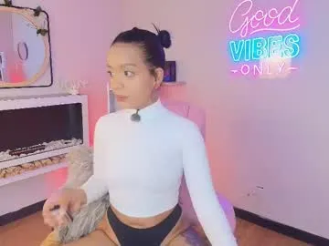 Rinamay_ – webcam model profile photo Image 5