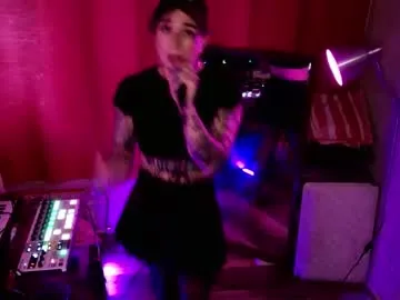 Blonde_sexy21 – webcam model profile photo Image 11