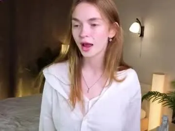 annie_volker – webcam model profile photo Image 11