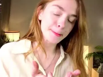 annie_volker – webcam model profile photo Image 12