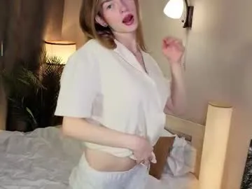 annie_volker – webcam model profile photo Image 8