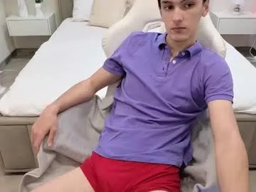 wolfan_sky – webcam model profile photo Image 4