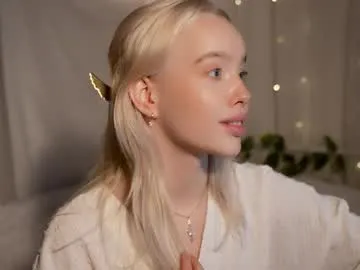 Blonde_sexy21 – webcam model profile photo Image 11