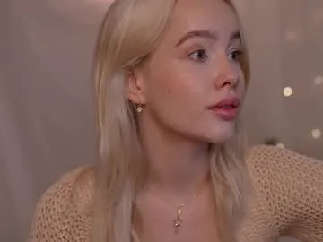 Blonde_sexy21 – webcam model profile photo Image 12