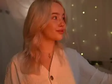 Blonde_sexy21 – webcam model profile photo Image 18