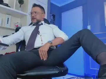 Taanni – webcam model profile photo Image 2