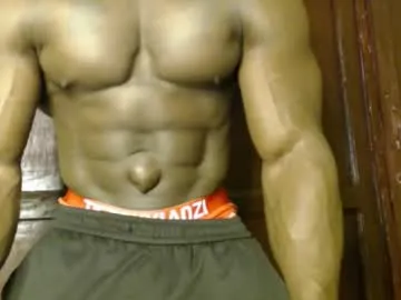 octavarium211 – webcam model profile photo Image 10