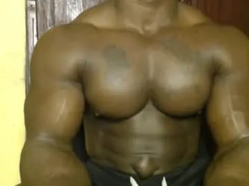 octavarium211 – webcam model profile photo Image 2